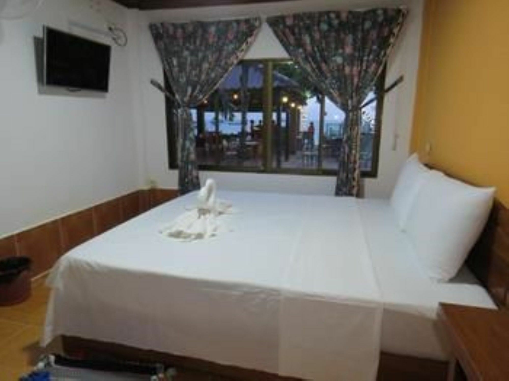 Hotel Two Easy Bungalow Sihanoukville Exterior foto